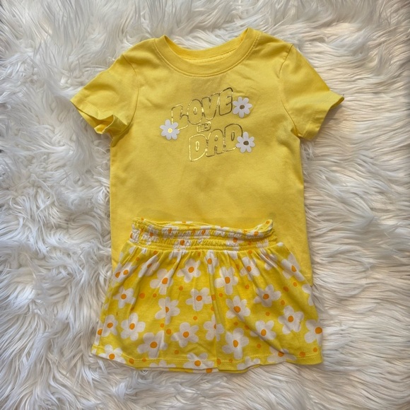 Cat & Jack Other - Cat & Jack Toddler Girl 2 Piece Floral Top & Skort Set Size 18 Months